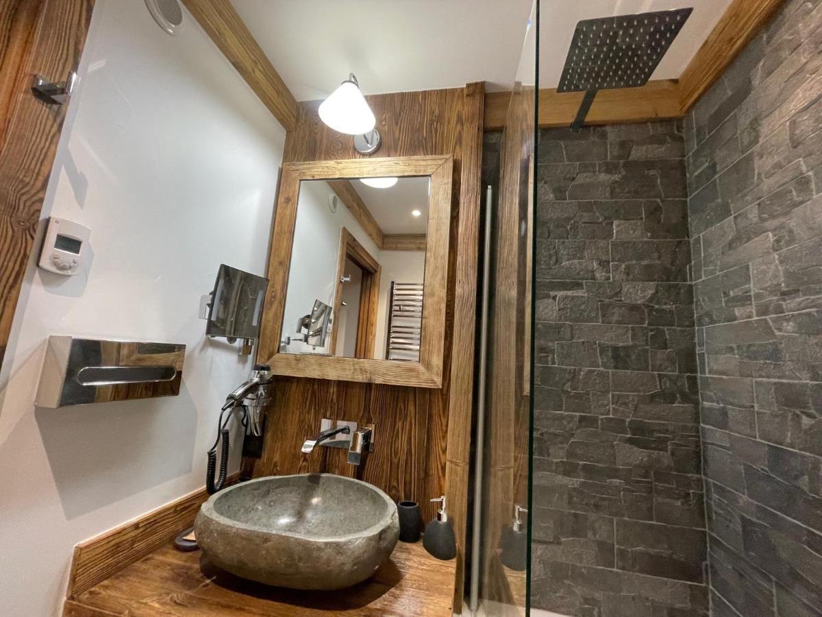 Arc 1950 appt luxe 2-4pers -skis aux pieds-SPA-piscines intérieure et extérieure-sauna-hammam Les Arcs  Exterior foto